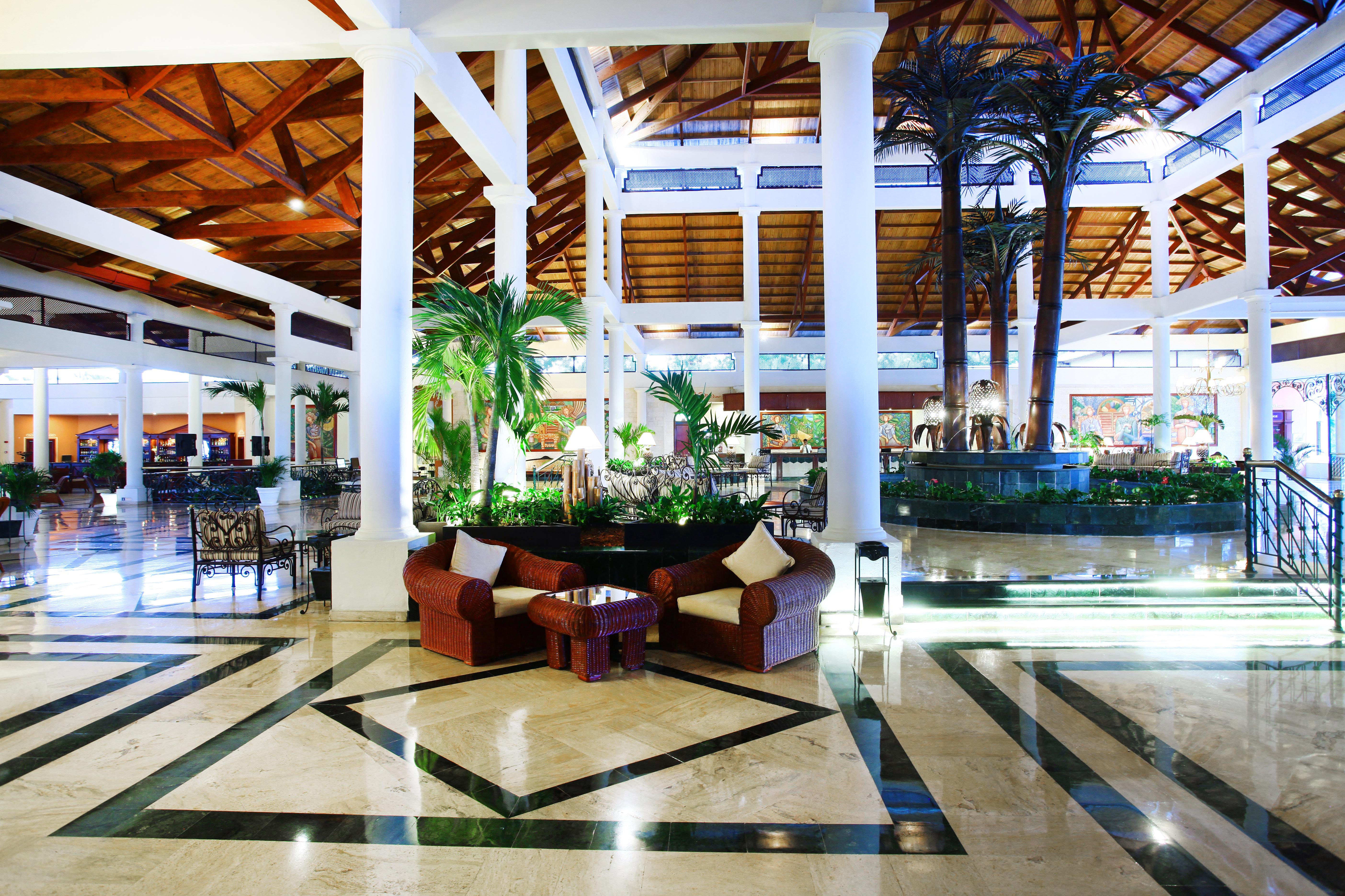 Bahia Principe Grand Bavaro Punta Cana Exterior foto Lobby